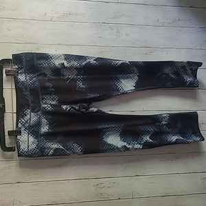 Athleta Electro Sonar Capri Leggings Blue Size L